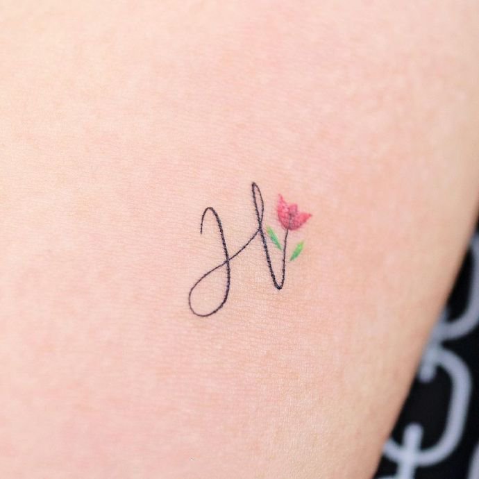 9寮犻€傚悎濂崇敓鐨勭畝鍗曞皬娓呮柊绾硅韩鍥剧墖