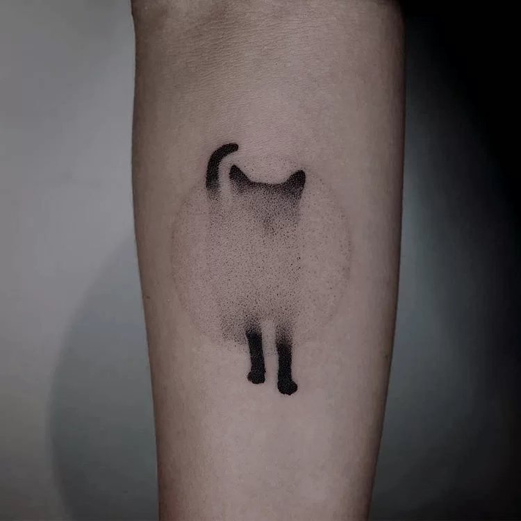 一组blackdot点刺动物纹身图片