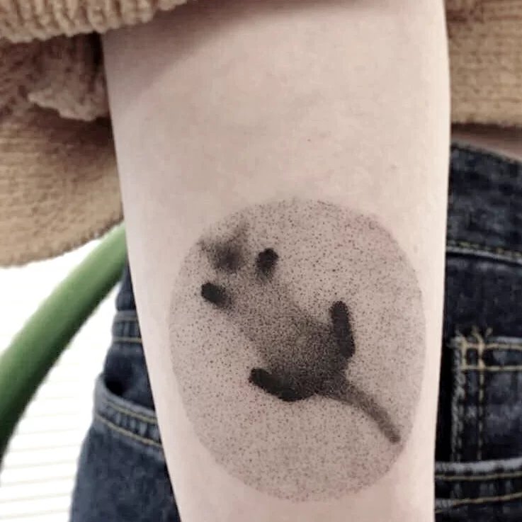一组blackdot点刺动物纹身图片