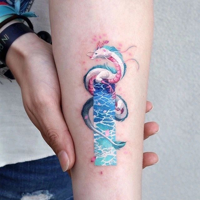 9张梦幻纹身图片，微调适合遮盖微小图案