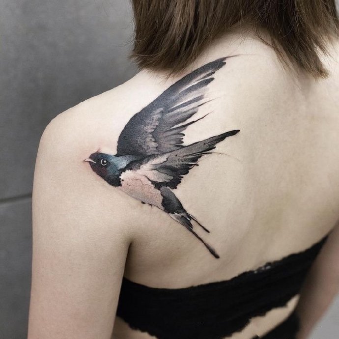 一组好看的黑灰水墨纹身图片