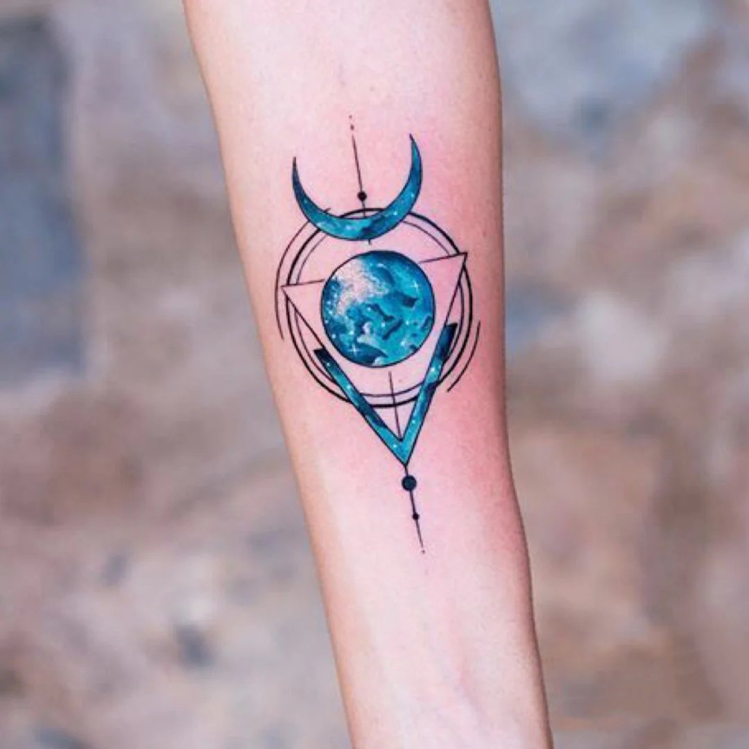 水彩风的一组好看纹身图片推荐