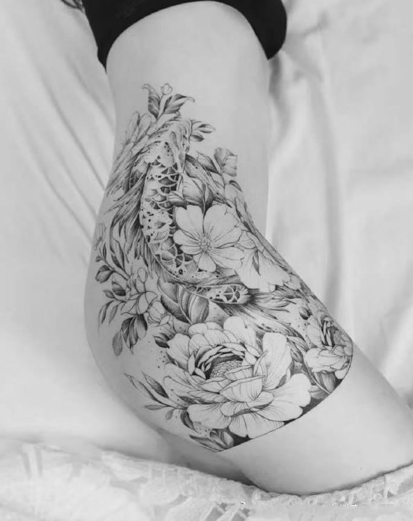 神秘美丽的素花纹身图片9张