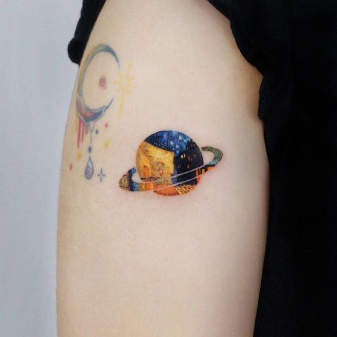 9张颜色梦幻的小图案纹身图片