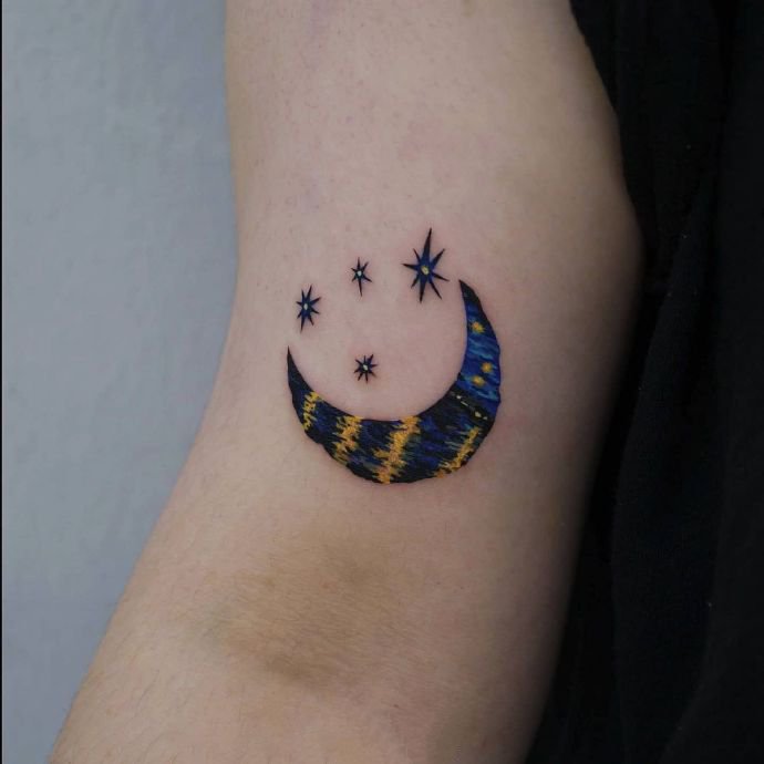 9张颜色梦幻的小图案纹身图片