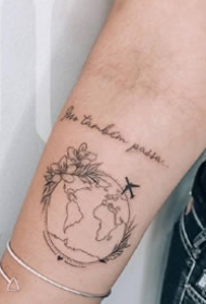 小清新的9款旅行地图主题纹身图片