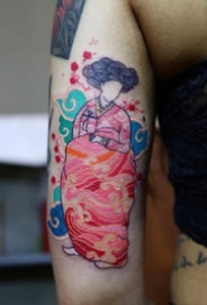 强烈个人特色的彩绘纹身图案