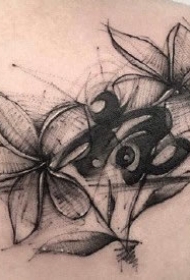 纹身遮盖修改 9款漂亮的失败纹身修改遮盖案例