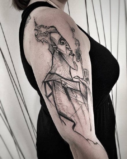 散点纹身 15款超帅的大臂位置的散点纹身图案