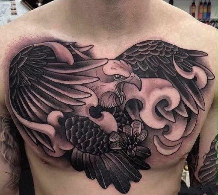 花胸刺青 8款男性花胸的纹身图案和手稿图片