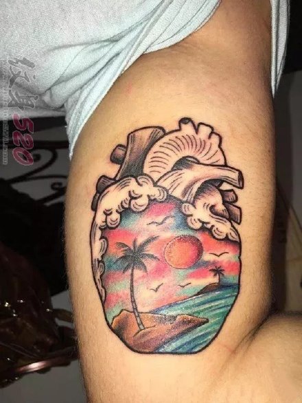 心脏纹身 29款精美的心脏纹作品图案