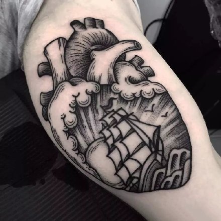 心脏纹身 29款精美的心脏纹作品图案