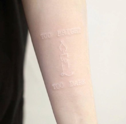 白色纹身 白色的9款隐形纹身效果图片