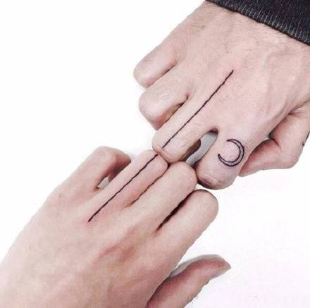 创意的21款情侣成对小纹身图案