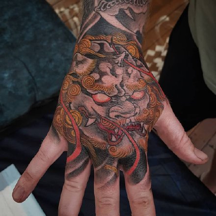 纹身唐狮图案 14款传统的唐狮纹身图片和手稿素材