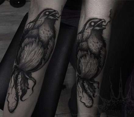 暗黑乌鸦纹身 9款暗黑色风格的乌鸦纹身作品图片