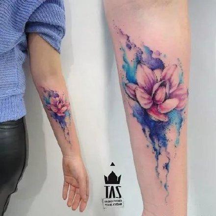 小臂上的9款小清新纹身植物花卉图片