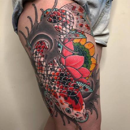 纹身鲤鱼图片 包臂包腿的传统9款大鲤鱼纹身图片