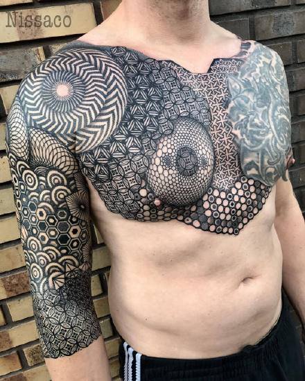 大面积的包臂等9款几何点刺梵花图腾纹身图案