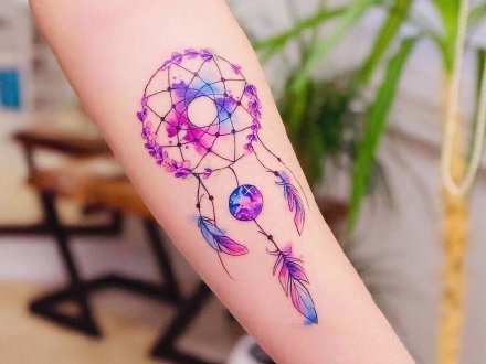 适合女孩子的9款女生水彩小清新纹身图案