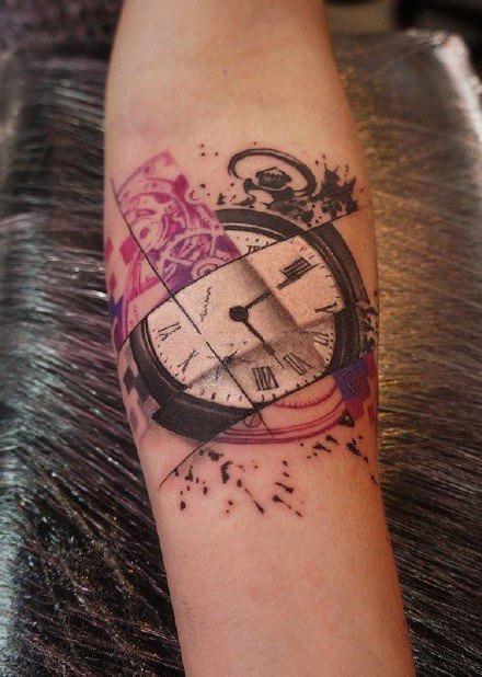 9款好看的胳膊上的怀表纹身图案