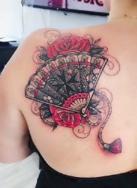 折扇纹身 传统扇子主题的9款纹身图片