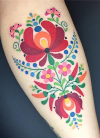 创意的一组手臂彩色插画纹身作品