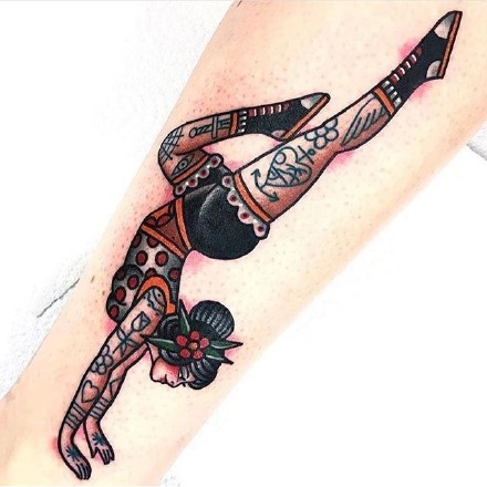 瑜伽纹身 瑜伽爱好者的一组创意纹身图案