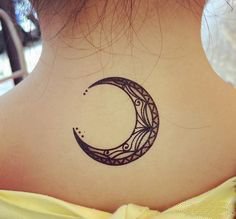 纹身小月亮 小黑灰色的一组月亮纹身图案