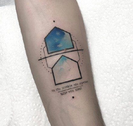 性冷淡蓝色水墨风的一组创意纹身图片