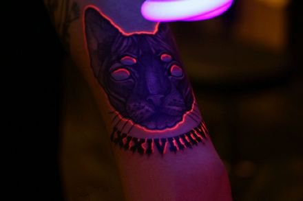 夜光纹身 一组荧光tattoo纹身对比效果图片