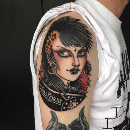 朋克女郎纹身 一组朋克女生主题的纹身图案作品