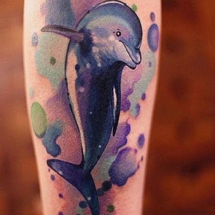 好看的一组小清新鲸鱼和海豚纹身图案