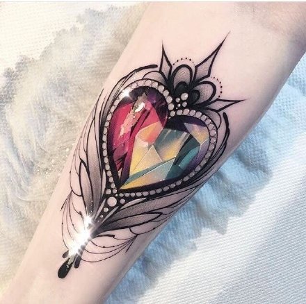 newschool宝石纹身 9款漂亮的心形宝石纹身图案作品