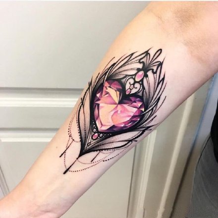 newschool宝石纹身 9款漂亮的心形宝石纹身图案作品