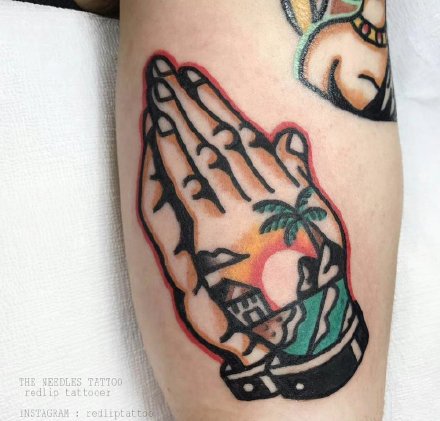 oldschool风格的一组花式祈祷之手纹身作品