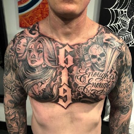 男性纹身花胸 男性胸前的9款黑色大花胸纹身图案