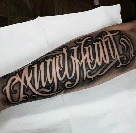 18款奇卡诺花体字的纹身作品图案