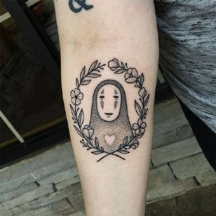 无脸鬼纹身 几款宫崎骏动画里的无脸男纹身作品