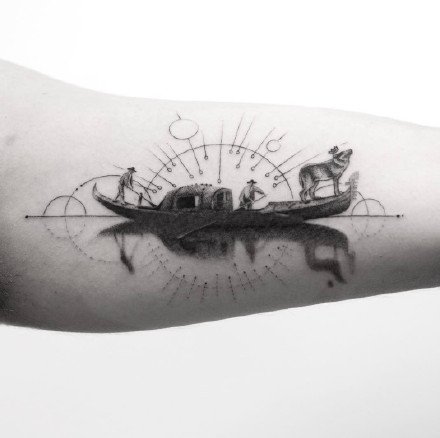 大臂内侧的18款纹身作品图片赏析