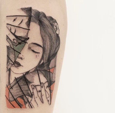 漫画插画风格的一组女郎纹身作品
