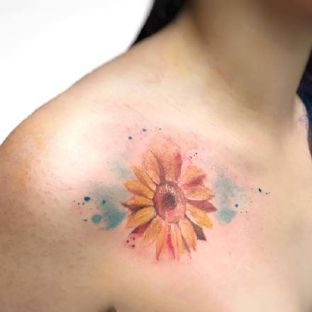 九款唯美的彩色清新感纹身图案欣赏