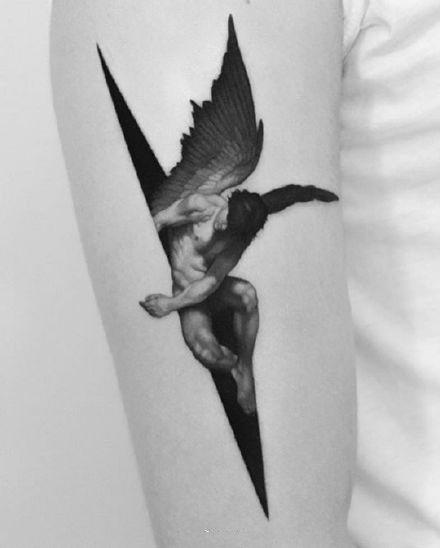 一组经典的艺术写实古典绘画的纹身图案