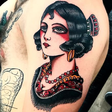 九款彩色成熟的oldschool女郎纹身图案欣赏