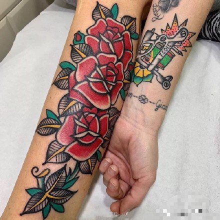 一组彩绘old school风格纹身图案赏析