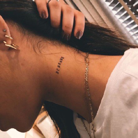 一组简单极简的英文纹身图案