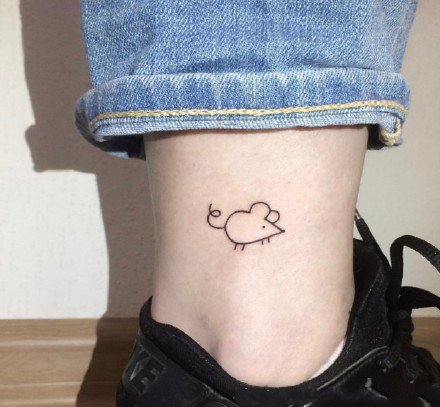 一组简笔画小清新纹身图案