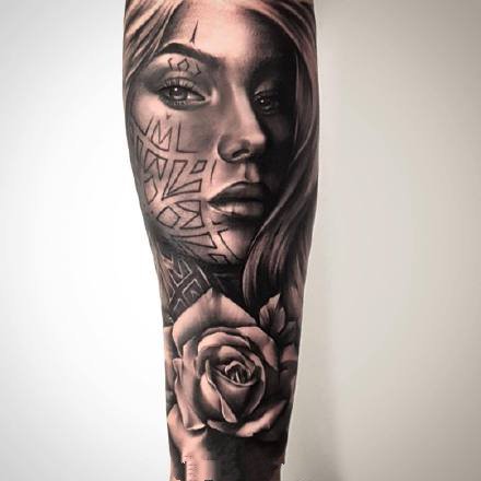一组欧美写实人像纹身图案