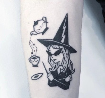 一组黑白动漫人物卡通纹身图案