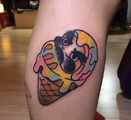 一组可爱的达摩蛋写实纹身图案
